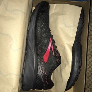 Brooks Ghost GTX Running/Trail Shoes